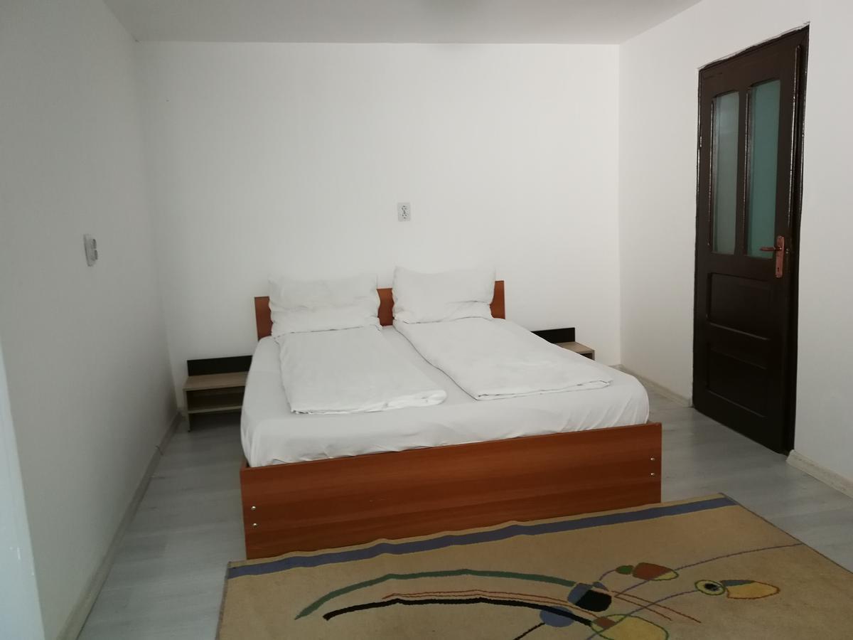 Bed and Breakfast Reben Haus Hermannstadt Exterior foto